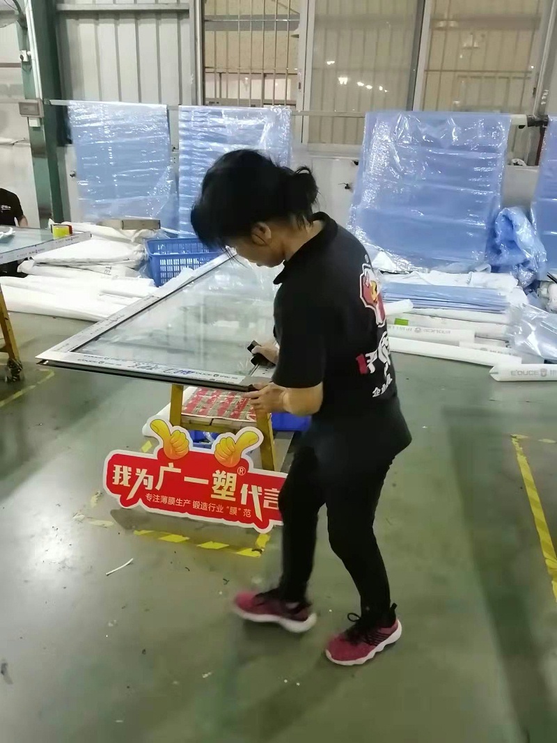 PVC熱收縮膜門(mén)窗打包膜打包袋 (2)